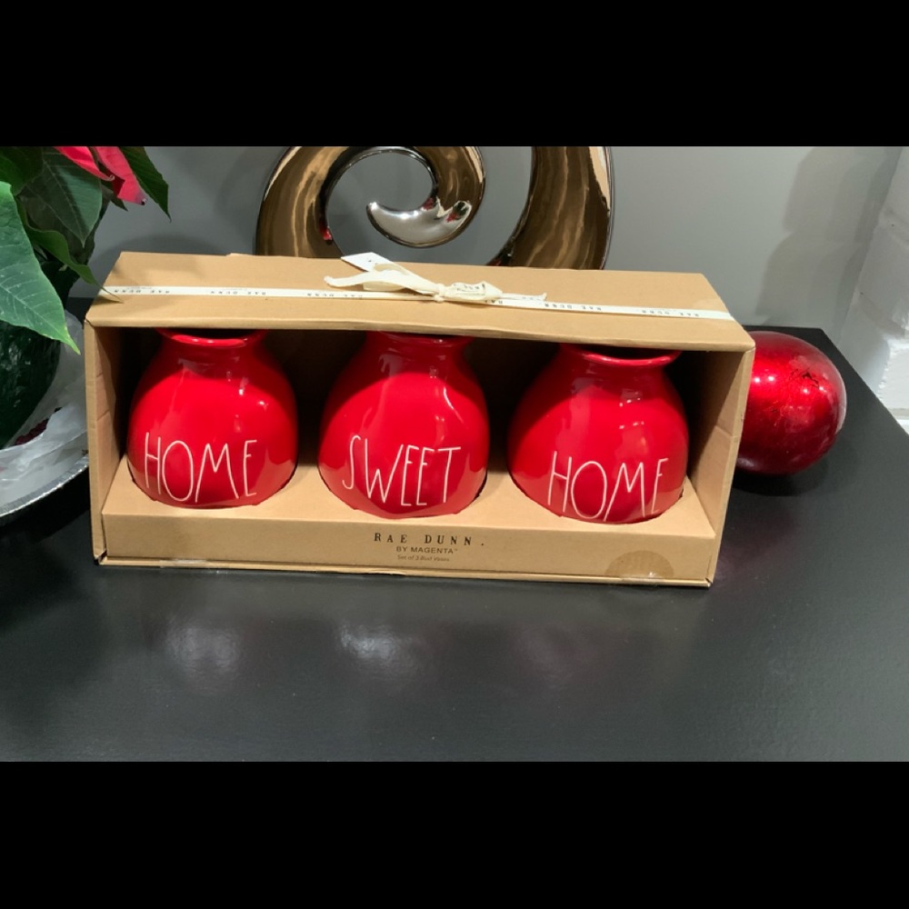 RAE DUNN SET OF 3 RED VASES
